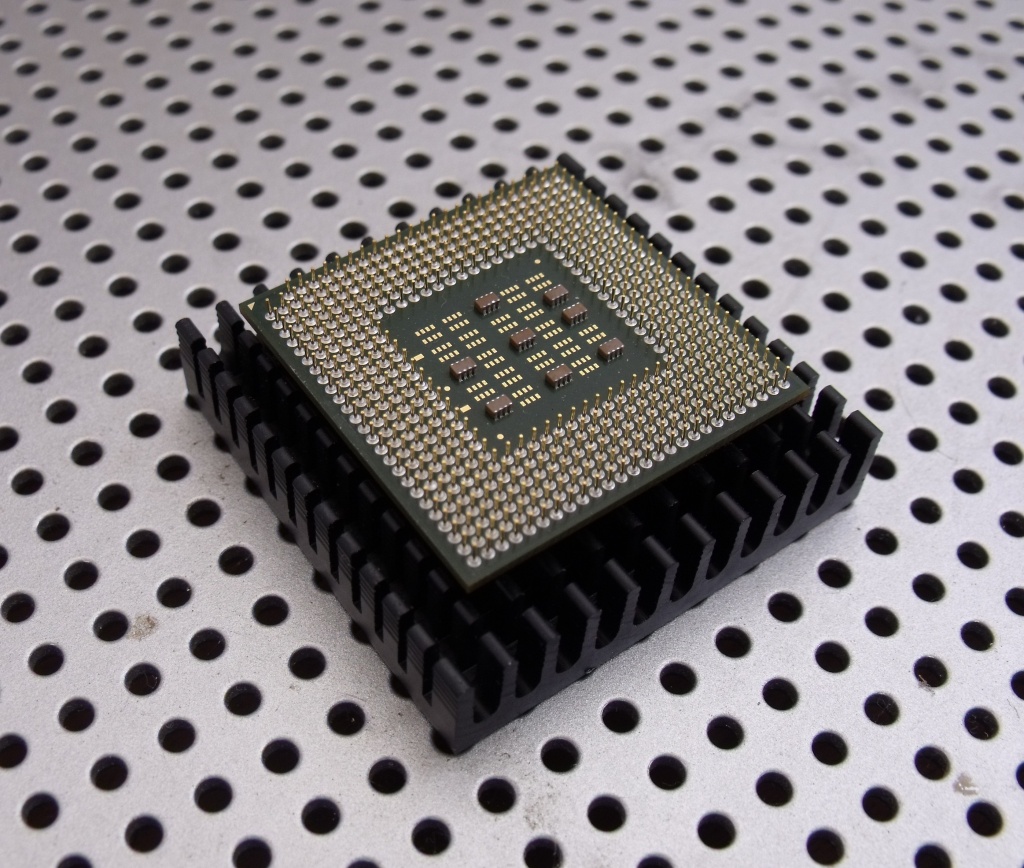 micro-chip-19980.jpg